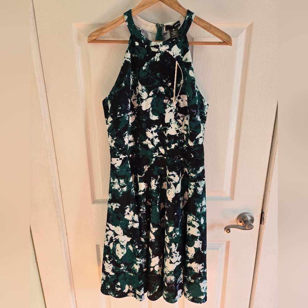 AQUA green abstract halter skater dress sz S, NWT - Picture 2 of 13